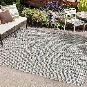 JONATHAN Y SMB206B-8 Chevron Modern Concentric Square Braided Indoor Outdoor Area Rug, Farmhouse Traditional Easy Clean,Bedroom,Kitchen,Backyard,Patio,Non Shedding 8 X 10, Black/Light Gray