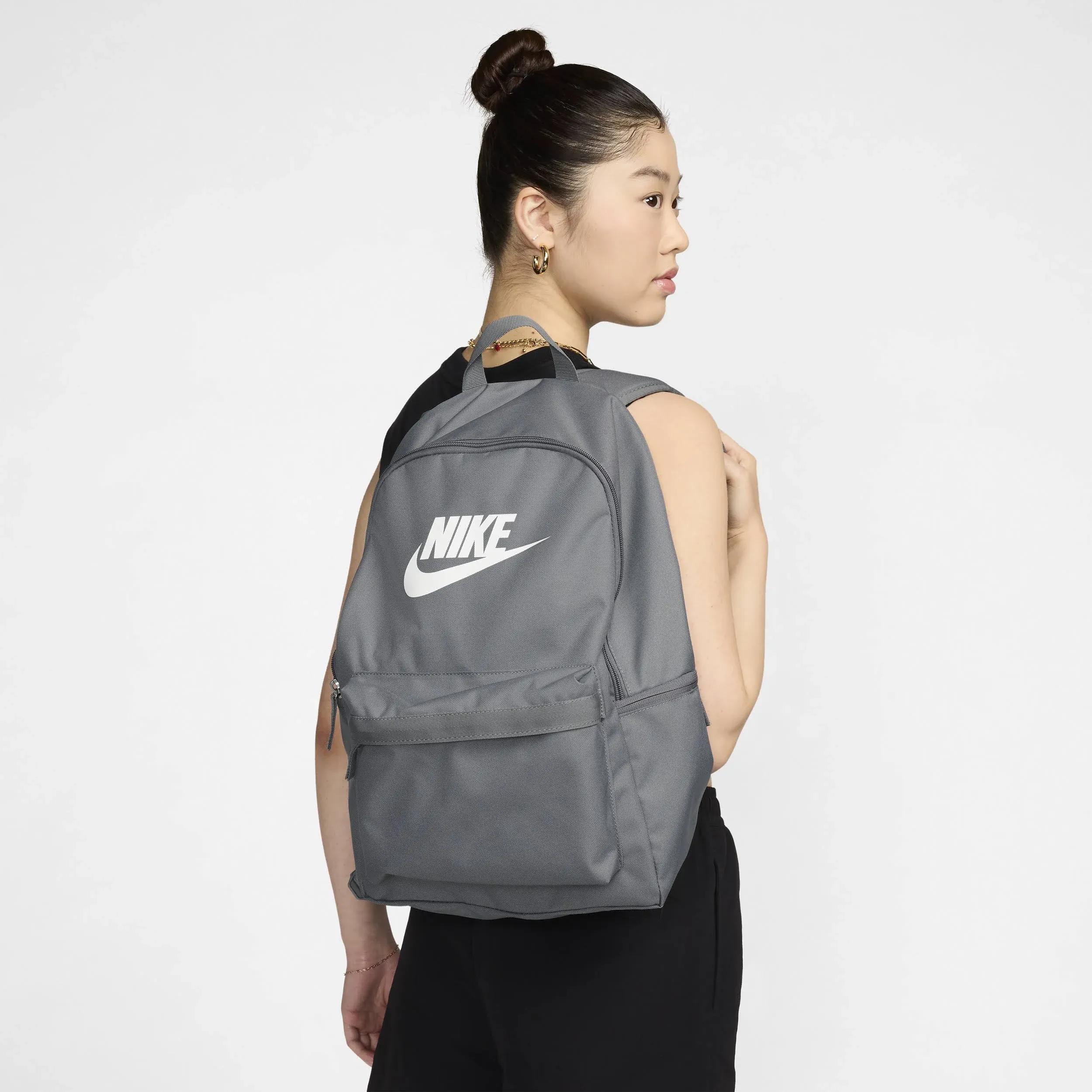 Nike Heritage 25L Backpack Smoke Grey