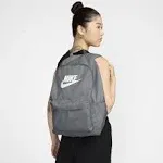 Nike Heritage Backpack - Smoke Grey/White