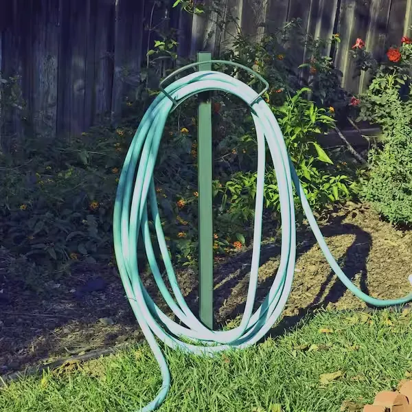 Free Standing Hose Hanger