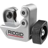 RIDGID 40617 Model 101 Close Quarters Tubing Cutter with 1/4&#034;-1-1/8&#034; Cutting Cap