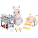 Sylvanian Families Longing Nurse Set H-13