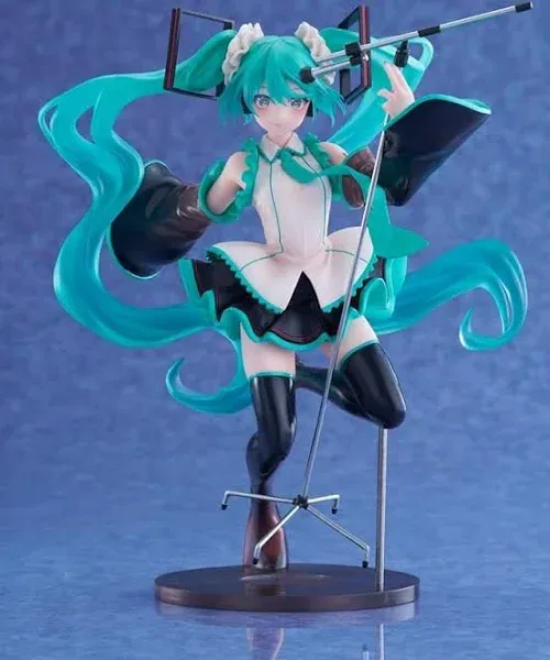 Taito Hatsune Miku Birthday 2023 AMP+ Figure, Multiple Colors