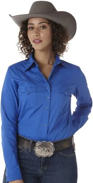 Wrangler Women&#039;s Western Yoke Two Snap Flap Pocket Shirt Medium, Royal 