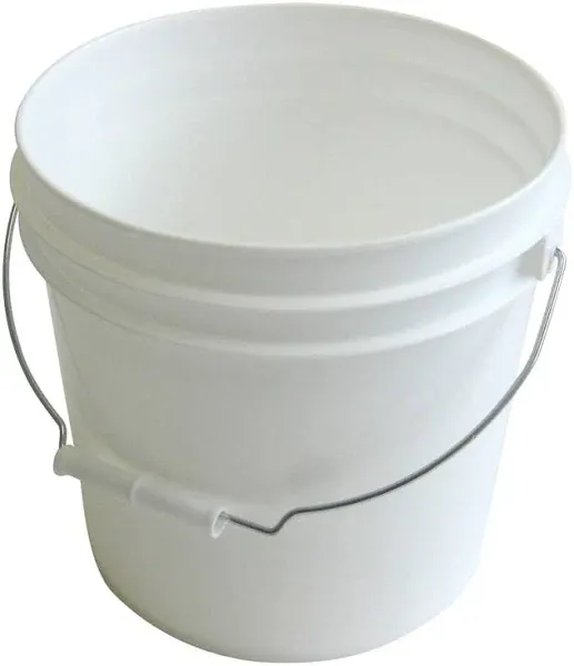 Argee 2 Gallon White Plastic Pail