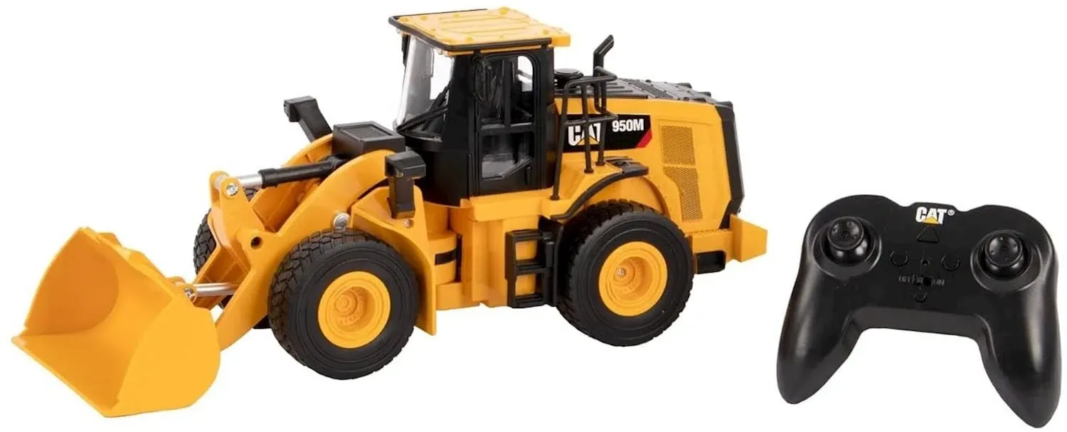 Diecast Masters - Cat 1/24 Scale RC 950M Wheel Loader