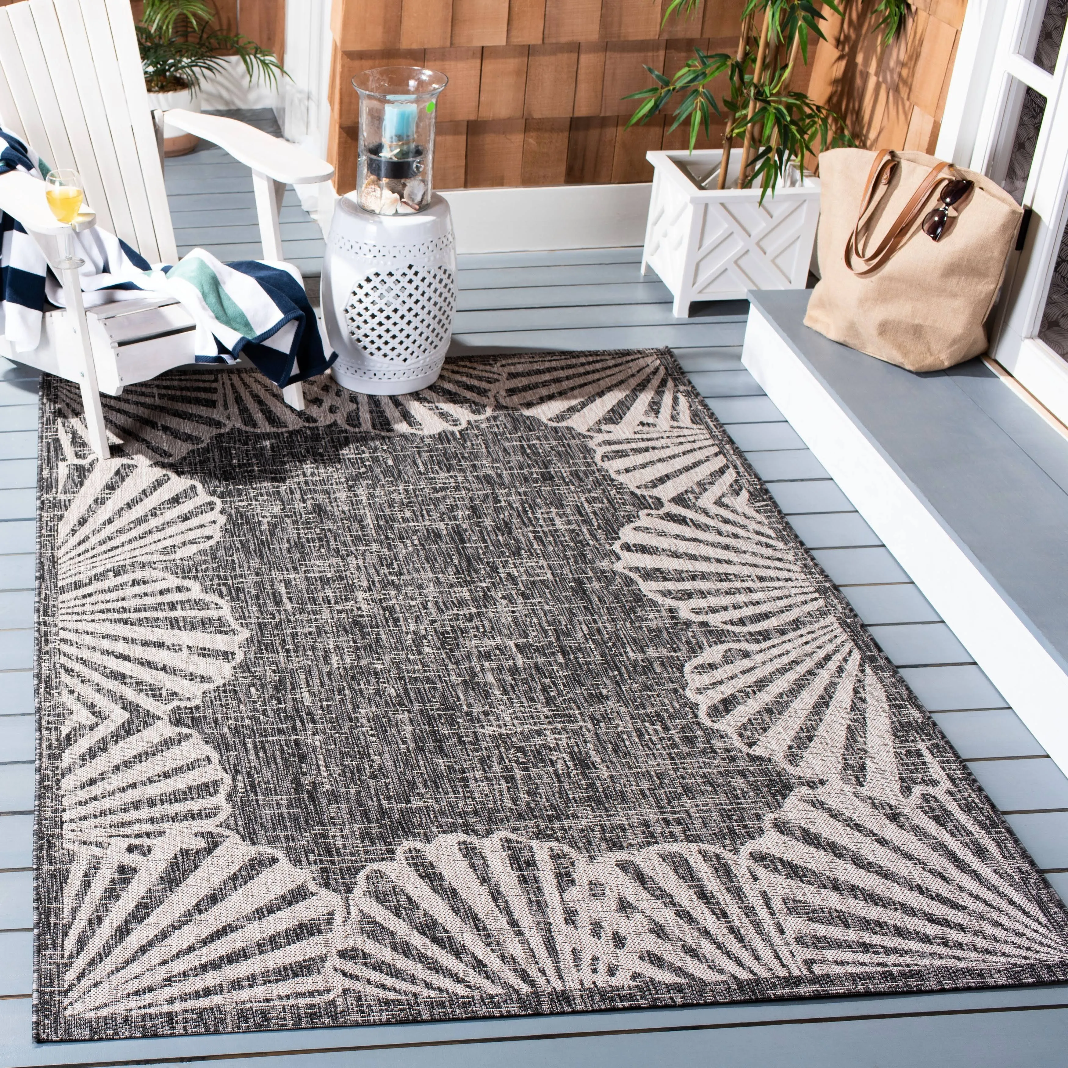 Safavieh Courtyard Shedley Seashells Indoor/Outdoor Area Rug, Black/Beige, 5'3" x ...