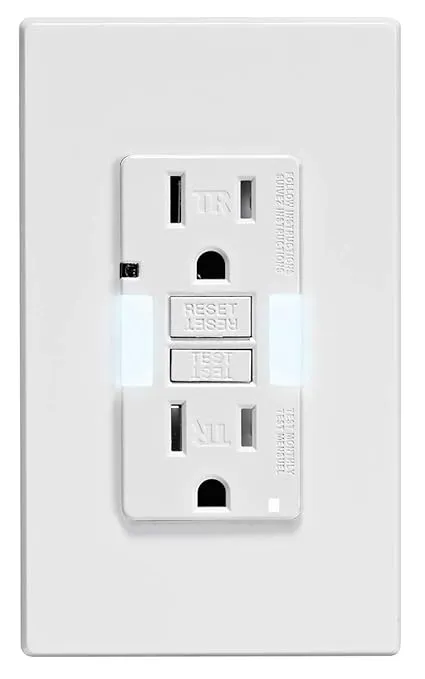 Leviton SmartlockPro GFCI Outlet White