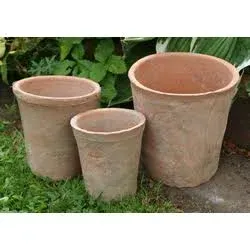 Esschert Design AT01 Aged Terracotta Round Pots (Set of 3)