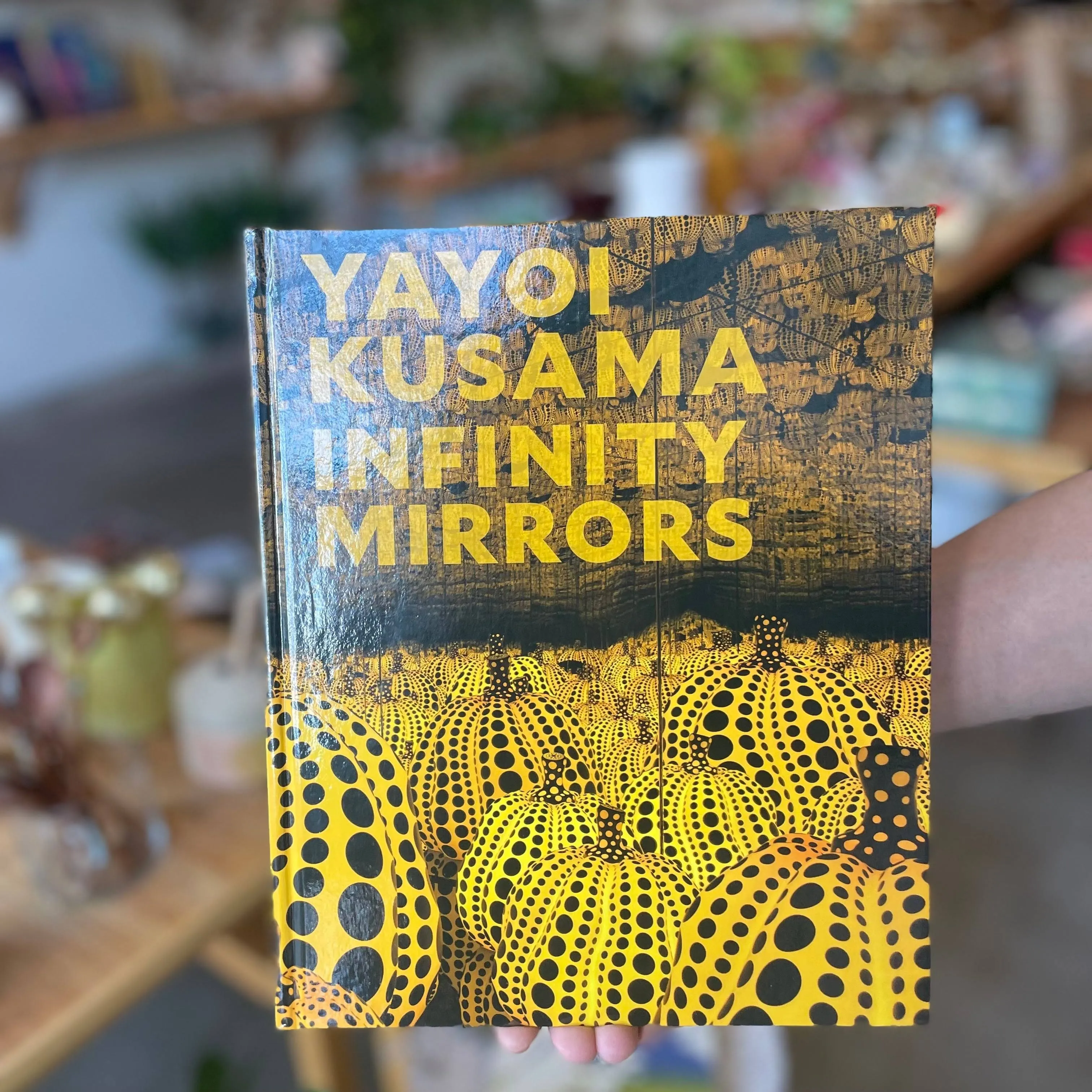 Yayoi Kusama Infinity Mirrors - Book