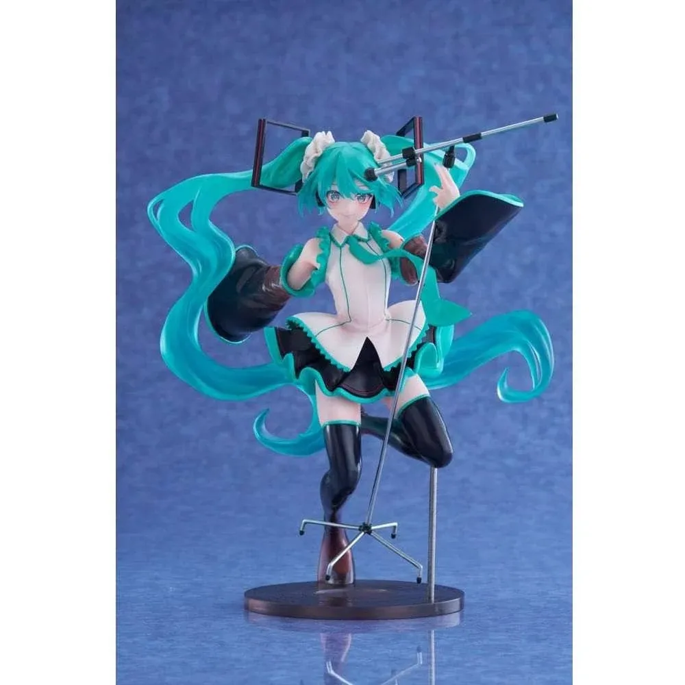 Hatsune Miku AMP+ Figure - Birthday 2023 Ver.